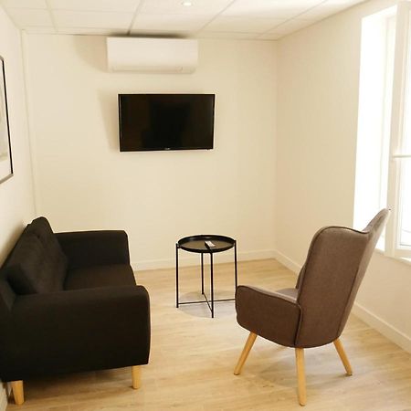Appartement Avec Chambre - Entree Spa Incluse Bourbon-Lancy Esterno foto