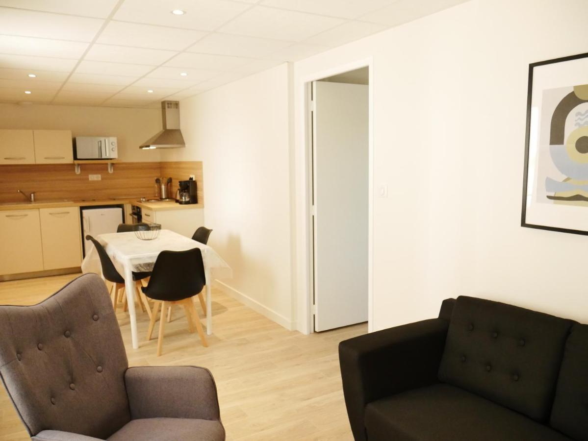 Appartement Avec Chambre - Entree Spa Incluse Bourbon-Lancy Esterno foto