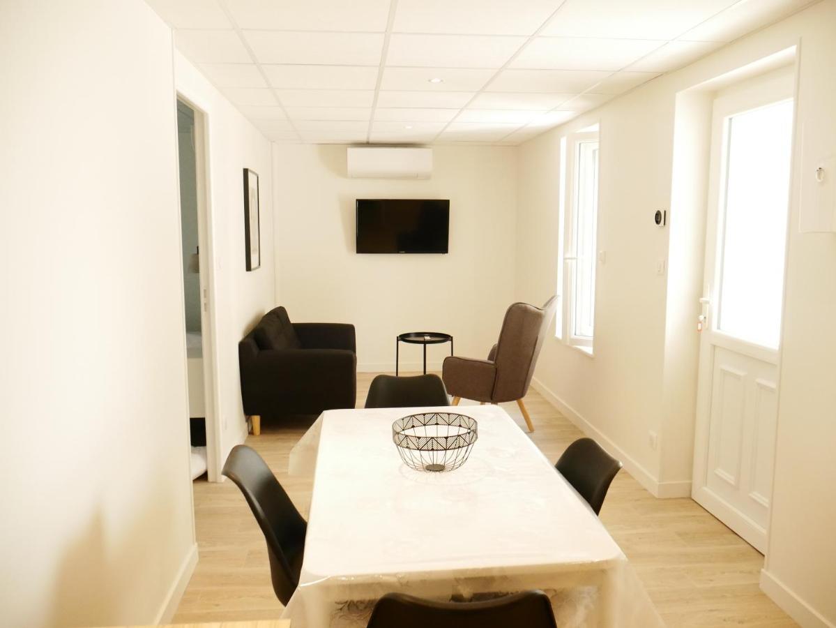 Appartement Avec Chambre - Entree Spa Incluse Bourbon-Lancy Esterno foto